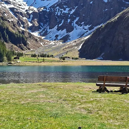 Lovely Rita Studio, Modern - Balcony And Mountain View - Center Apartment Kaprun